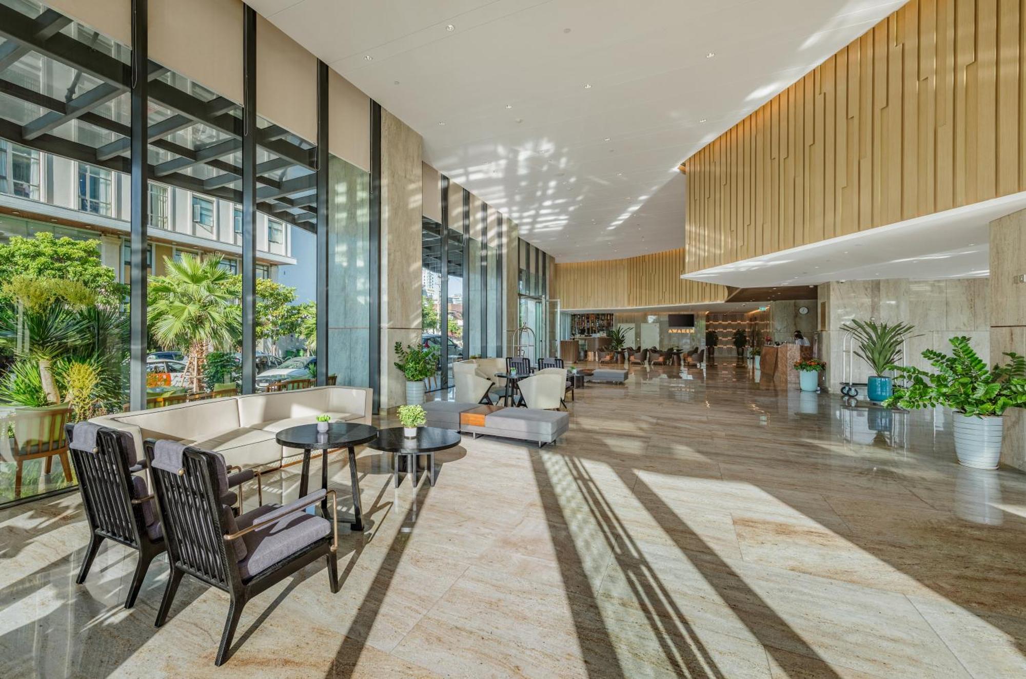 Awaken Da Nang Hotel Exterior foto